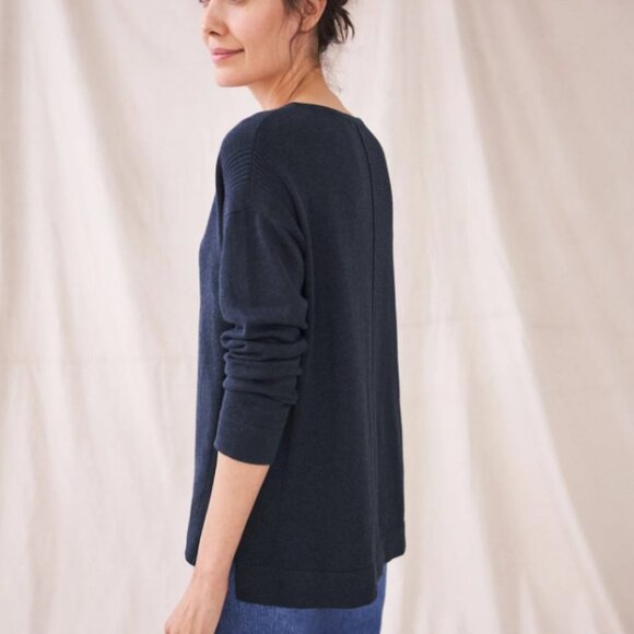 NWT Whitestuff Navy Cotton Rich Textured Crew Neck Olivia Jumper size ~ 10-12 - Picture 3 of 16
